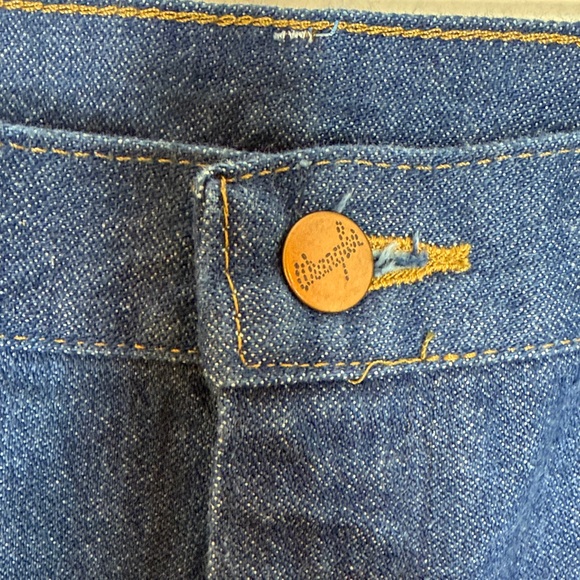 Wrangler Cowboy Cut Slim Fit Jeans Waist 16.5”, Inseam 32”, Rise 11” - Picture 12 of 16